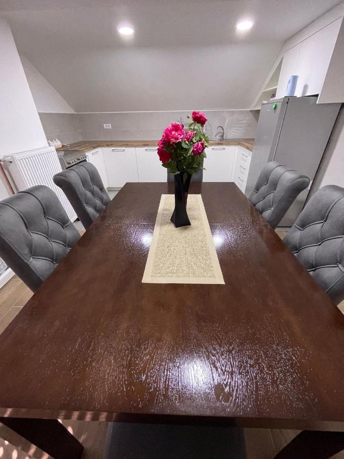 Apartman Ambijent Аранделовац Экстерьер фото