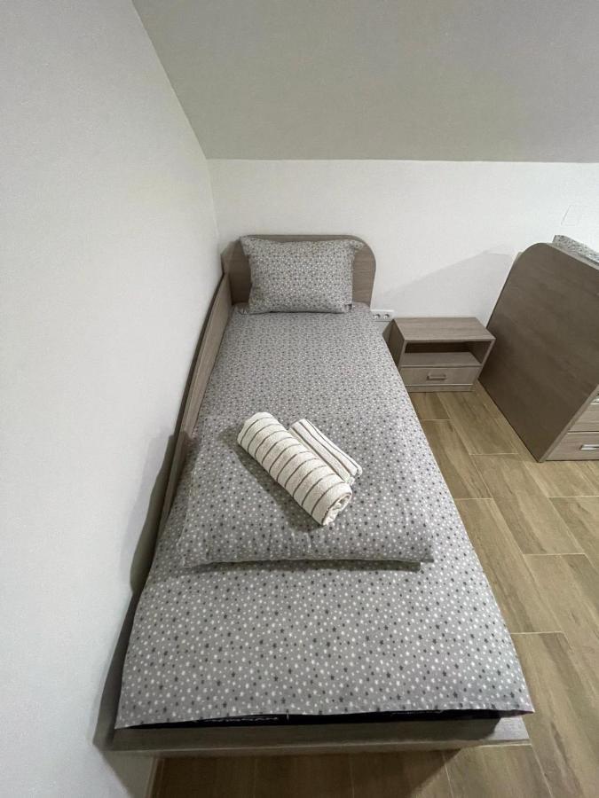 Apartman Ambijent Аранделовац Экстерьер фото