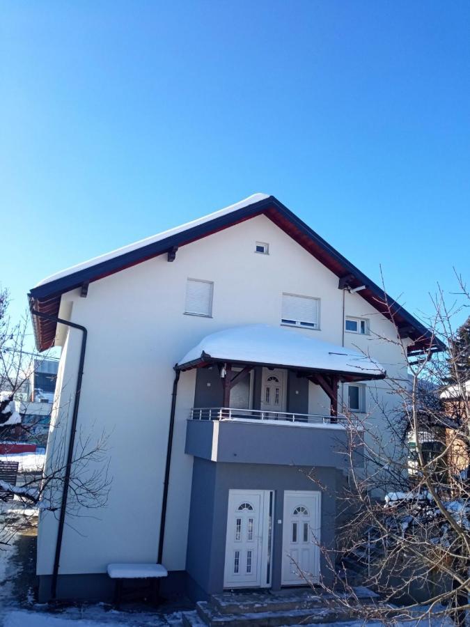 Apartman Ambijent Аранделовац Экстерьер фото
